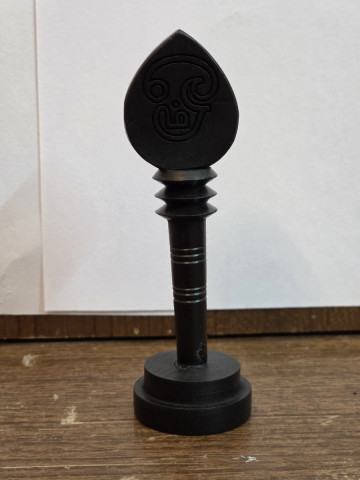 Karungali Vel Small - Black